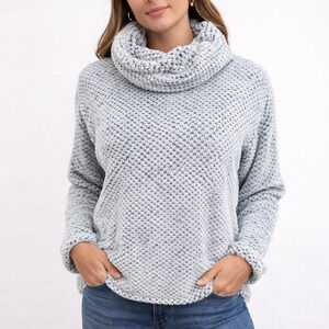 Halcyon Plush Faux Fur Sweater Womens Large White Black Turtleneck Warm Winter